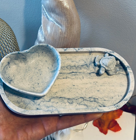 Blue marble jemonite tray with heart dish and turtle