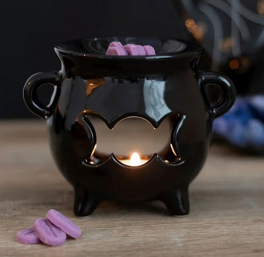 Triple moon cauldron wax burner