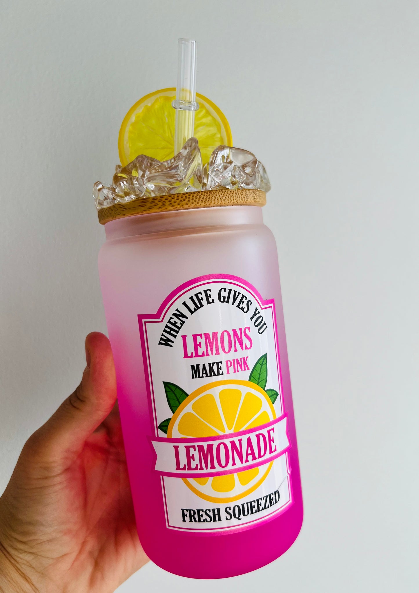 When life gives you lemons 16oz pink ombré frosted glass with ice and a slice lid