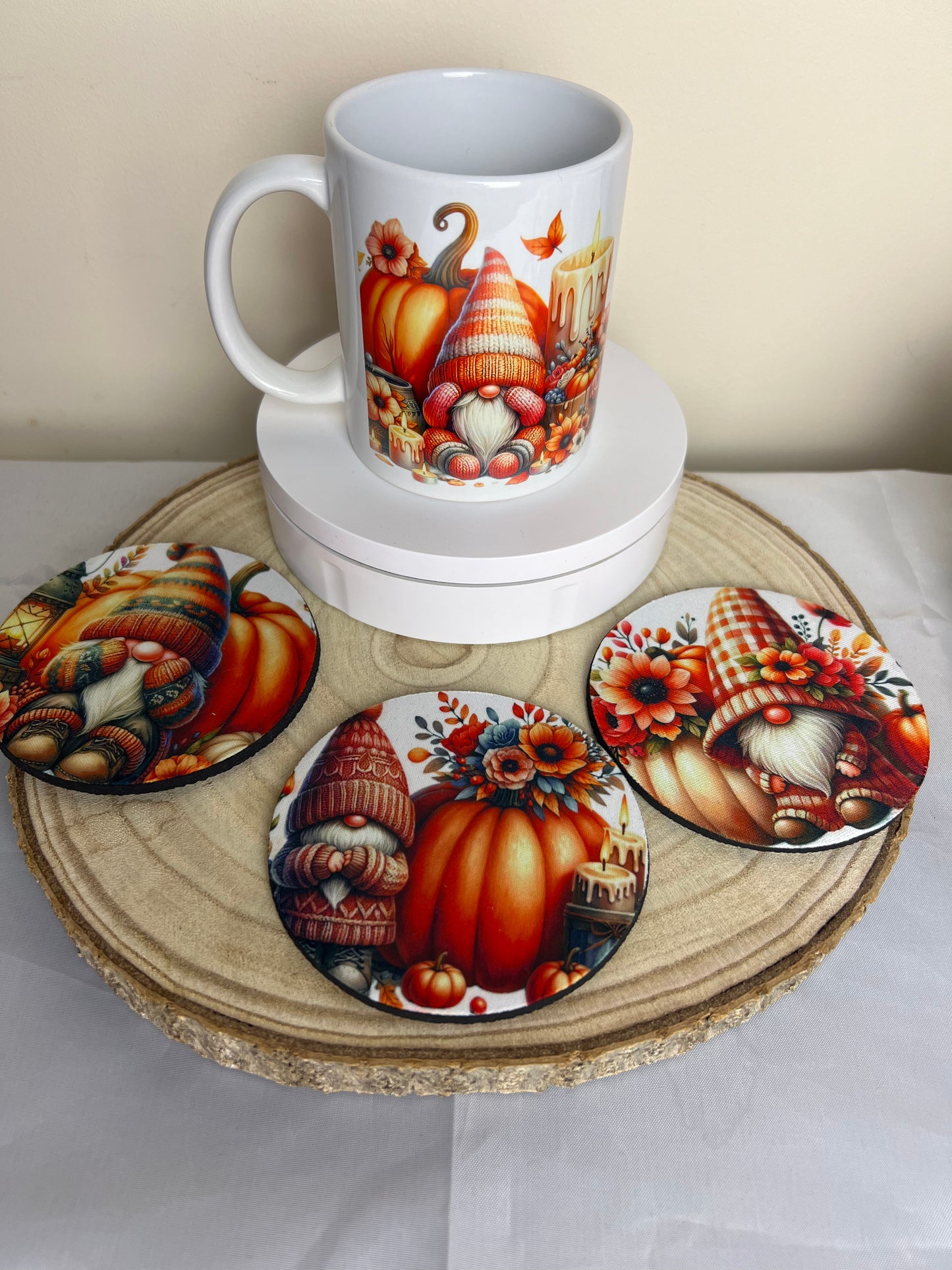 💥 TENNER TUESDAY 💥 11oz autumn inspired mug & coaster ( please read description)