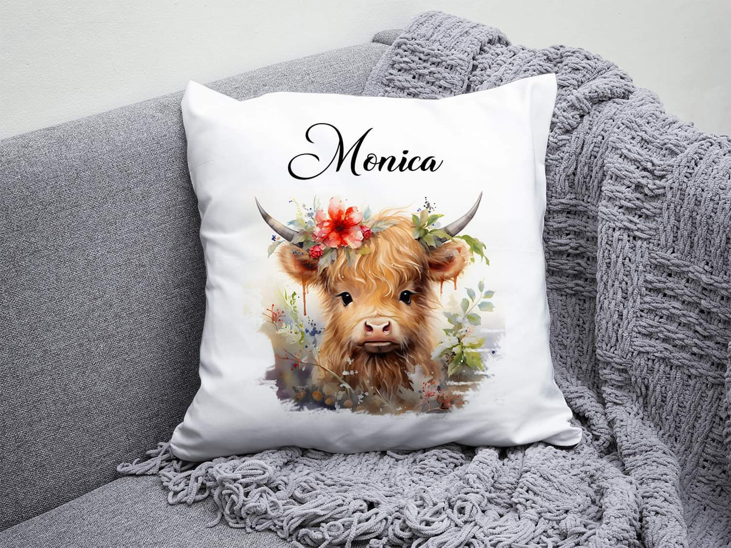 Floral highland cow Cushion cover